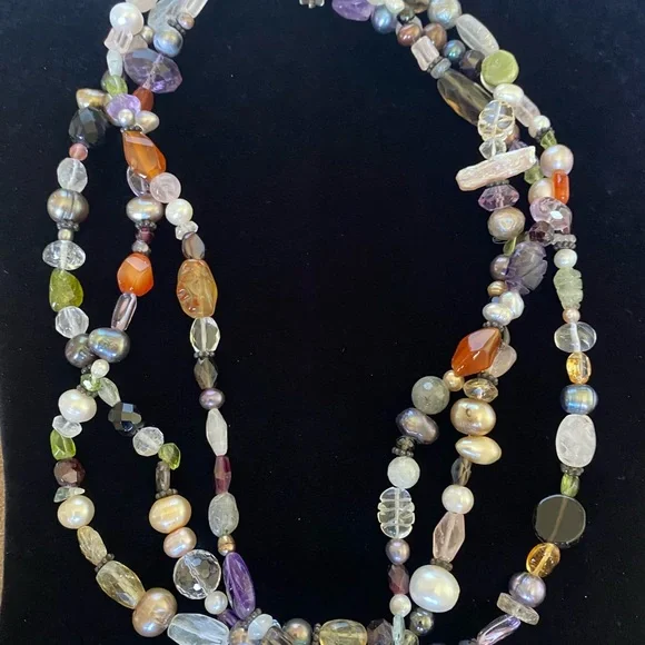 Set of Necklace & Bracelet with Natural Multicolor Stones, Beads & Faux Pearls. - Picture 5 of 12